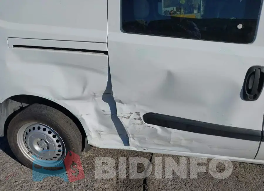 ZFBERFAT2G6B20578 Photo# 6