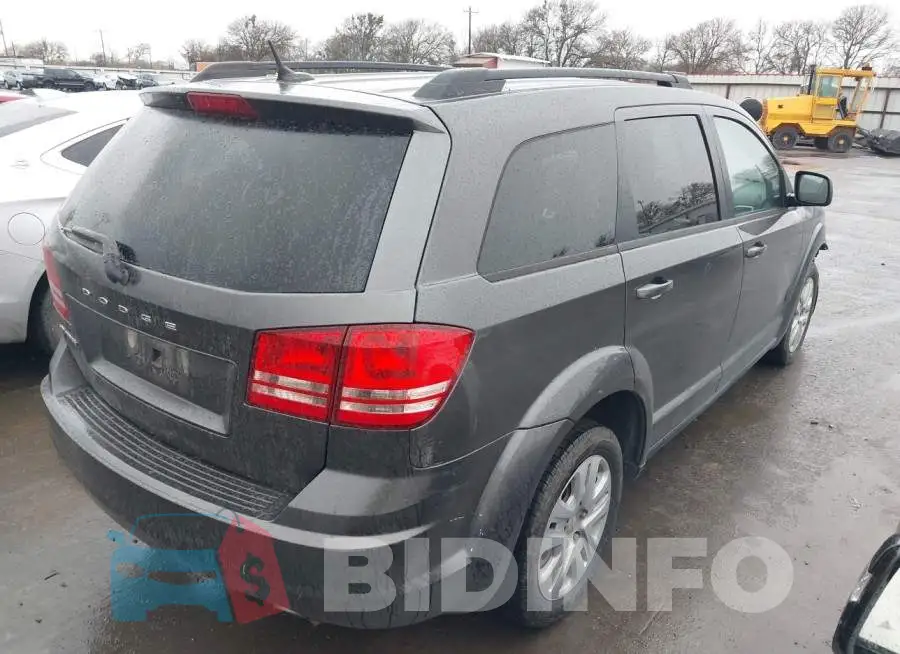 3C4PDCAB8GT147135 Photo# 4