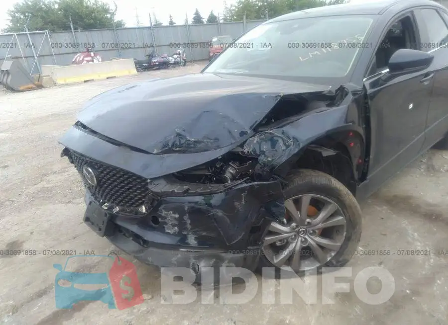 3MVDMACL3LM118755 Photo# 6