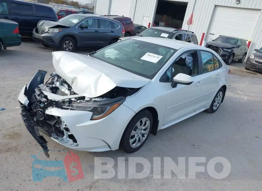 5YFEPMAE5NP366603 Photo# 2