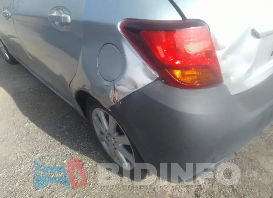 VNKKTUD35FA025675 Photo# 6