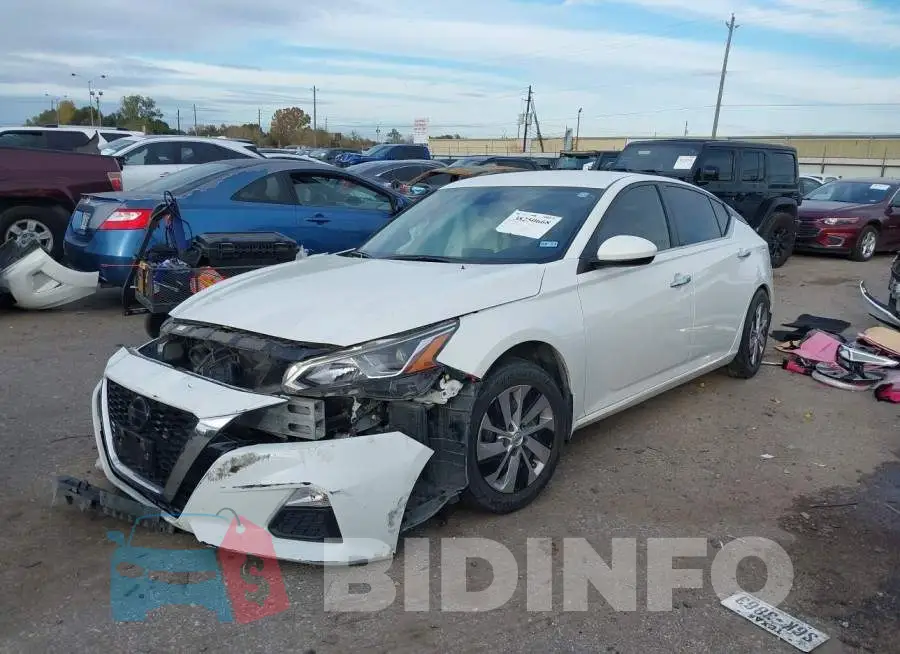 1N4BL4BV1LN314091 Photo# 2