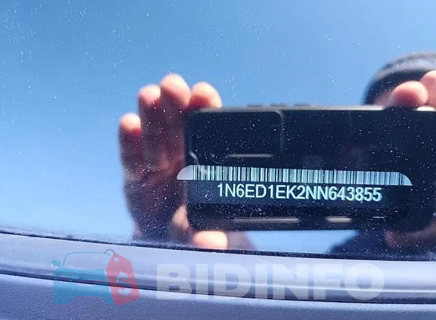 1N6ED1EK2NN643855 Photo# 8