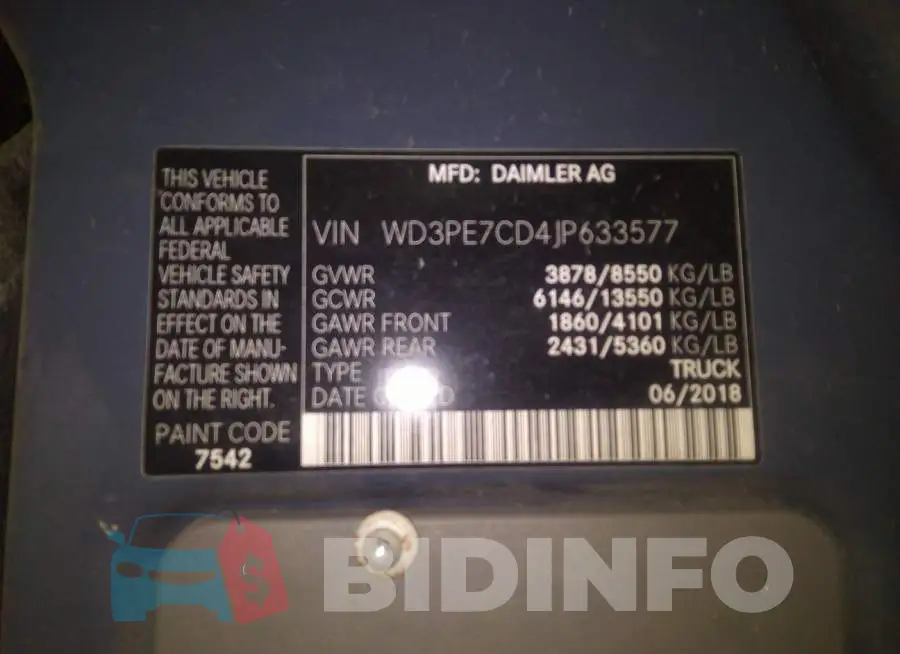 WD3PE7CD4JP633577 Photo# 8
