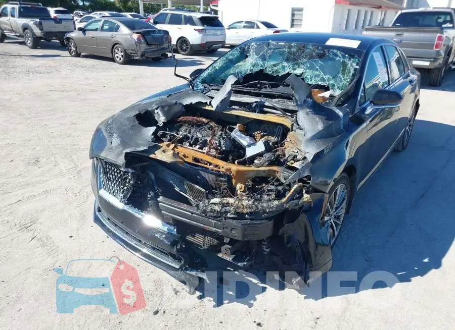 3LN6L5A96JR601793 Photo# 6