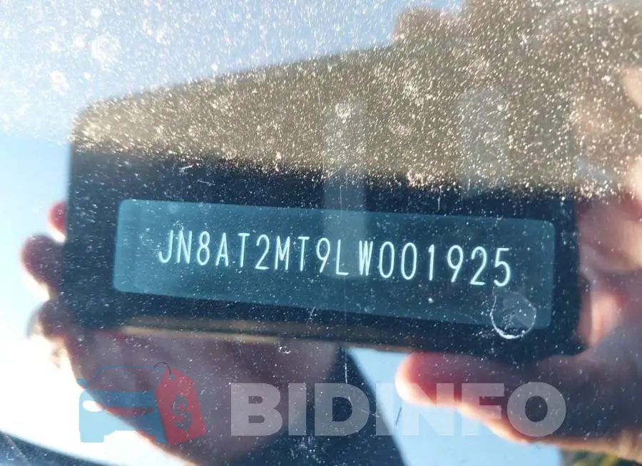 JN8AT2MT9LW001925 Photo# 9