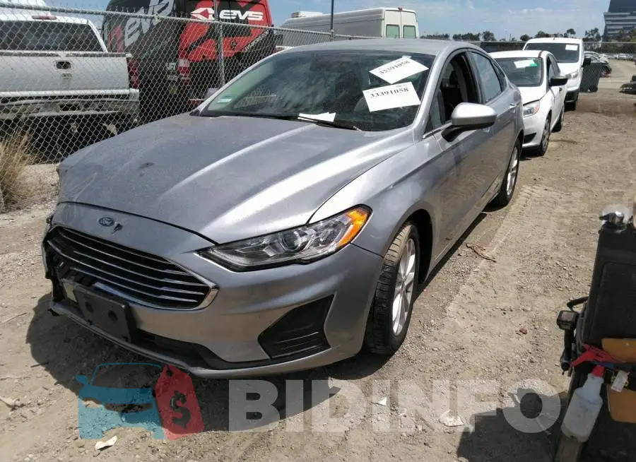 3FA6P0HD2LR171226 Photo# 2