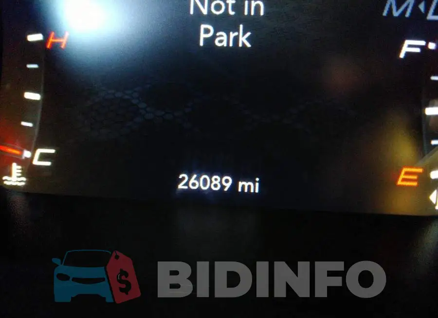 2C3CDXCT1KH592544 Photo# 7