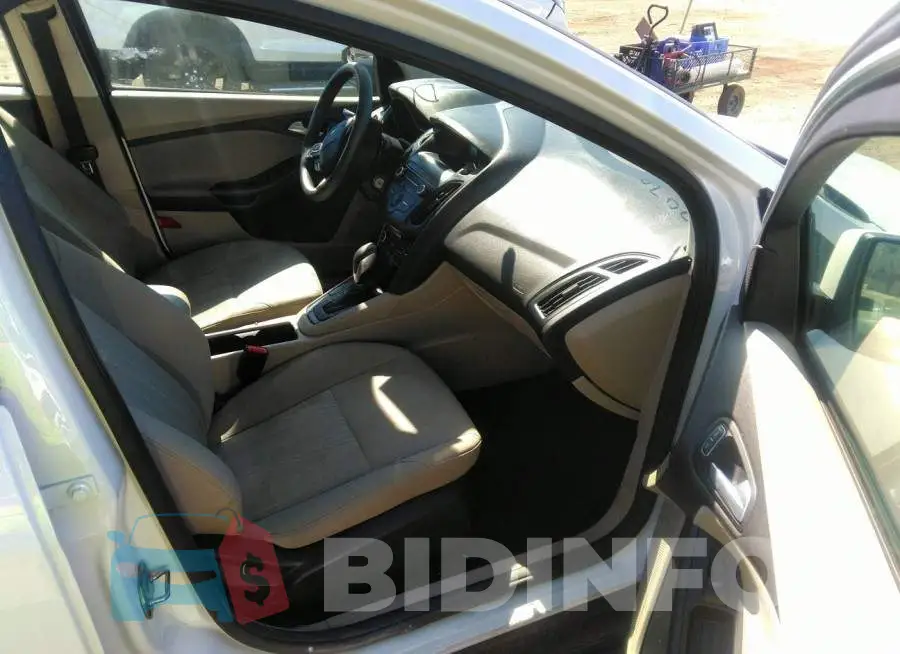 1FADP3FE0JL312990 Photo# 5