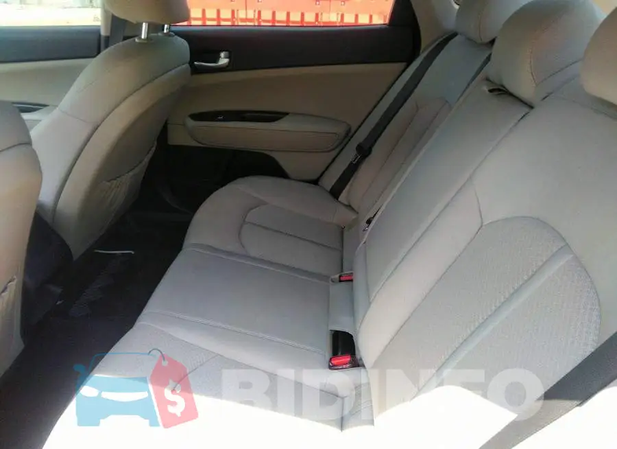 KNAGT4L33G5098664 Photo# 8