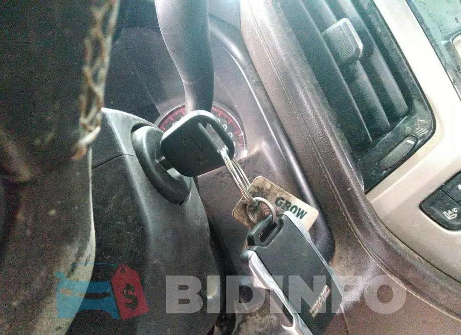 1GT120E83FF553938 Photo# 11