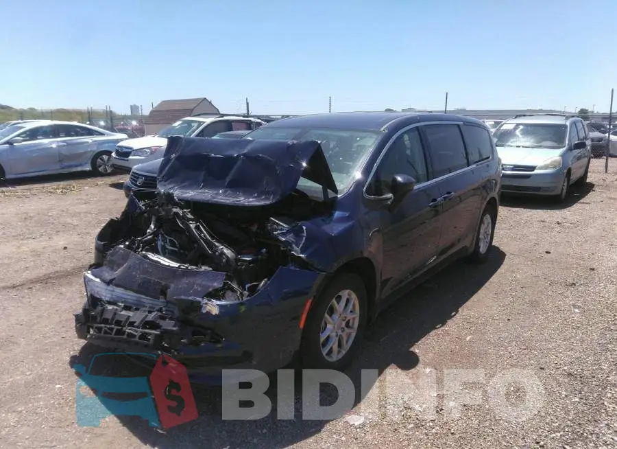 2C4RC1CG8LR237472 Photo# 2