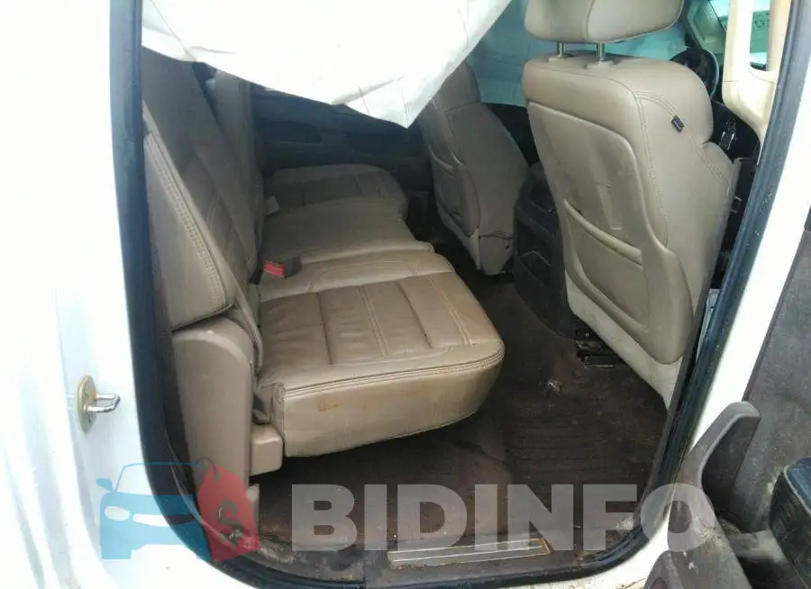 1GT120E83FF553938 Photo# 8