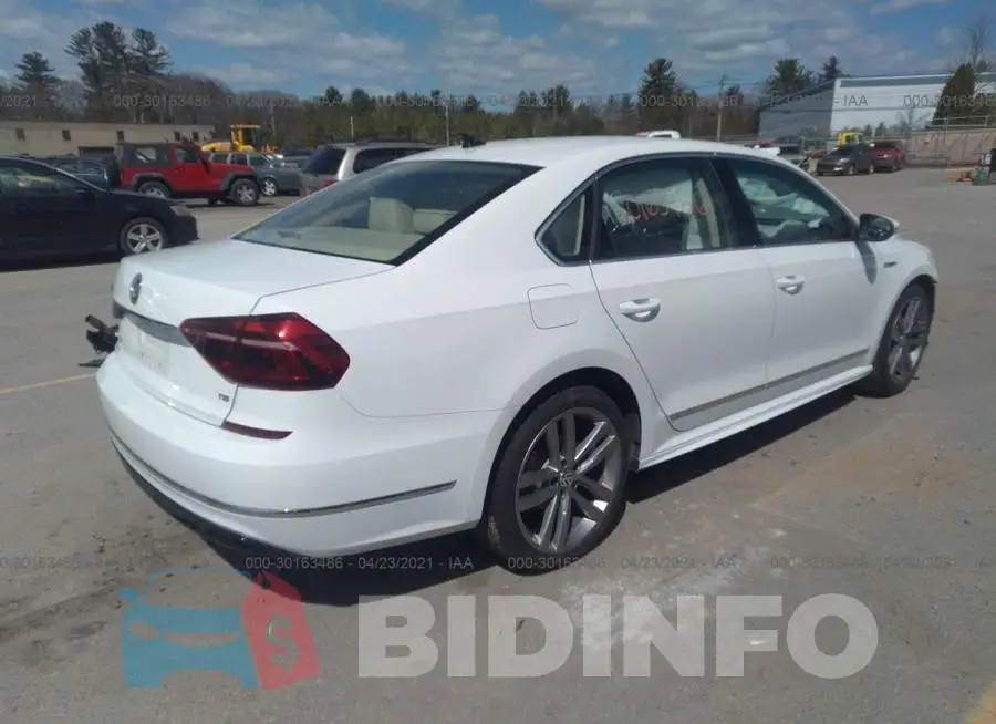 1VWDT7A33HC054037 Photo# 4