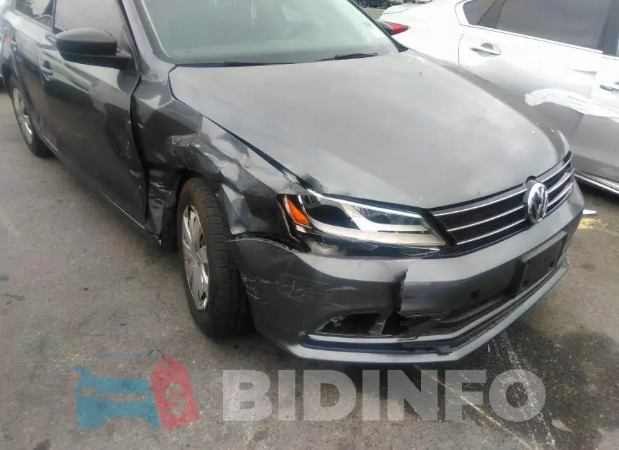 3VW267AJ4GM374445 Photo# 6