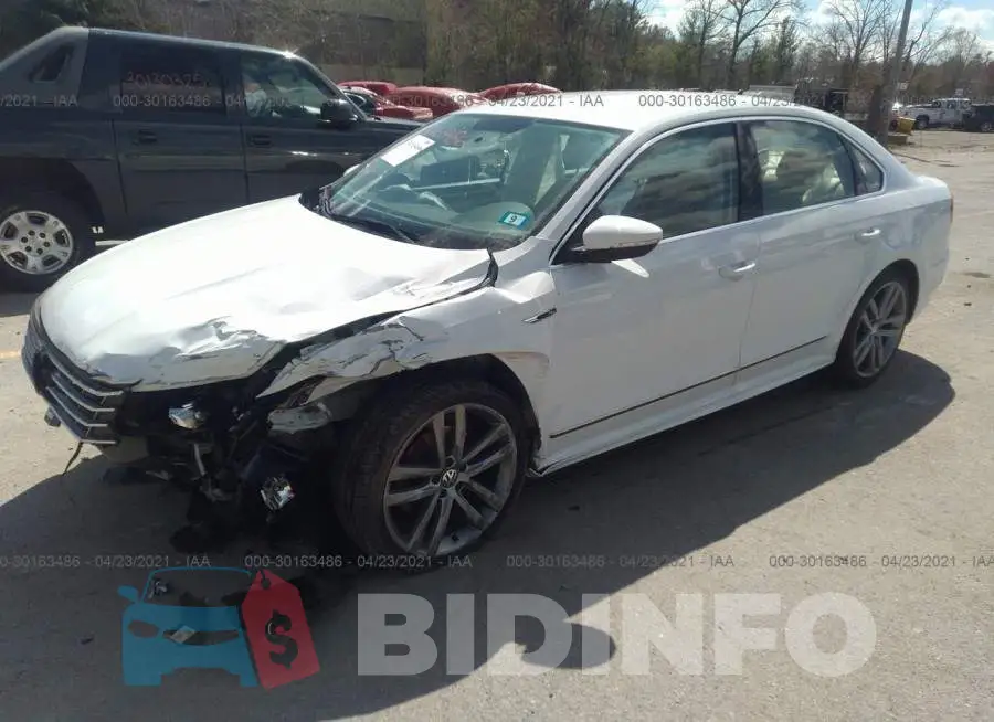 1VWDT7A33HC054037 Photo# 2