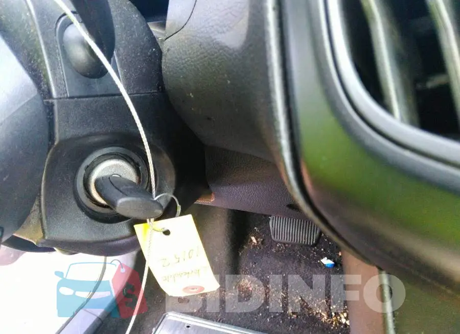 1FADP3F26FL299725 Photo# 11