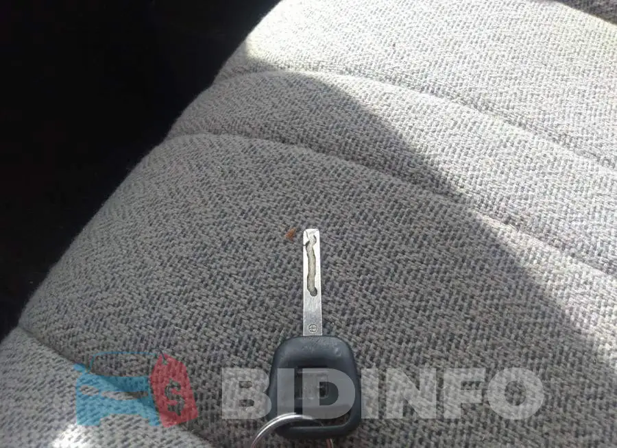 1GCWGFCF2F1109555 Photo# 11