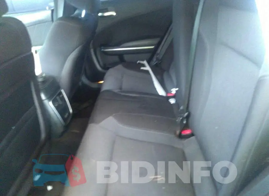 2C3CDXHG5FH817226 Photo# 8