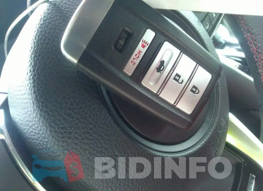 19UUB5F57MA005564 Photo# 11
