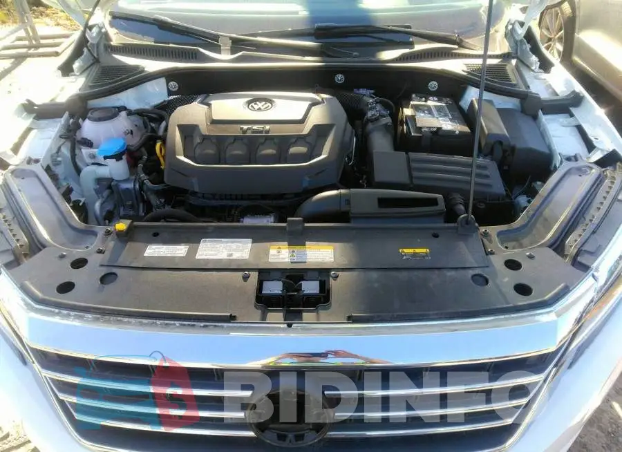 1VWSA7A32NC008935 Photo# 10