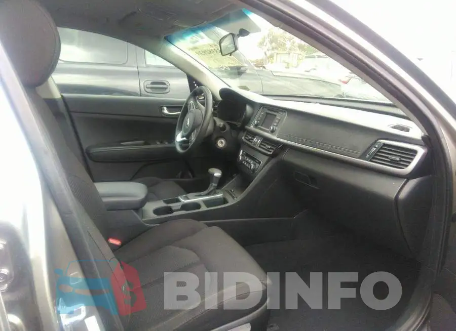 5XXGT4L32HG154884 Photo# 5