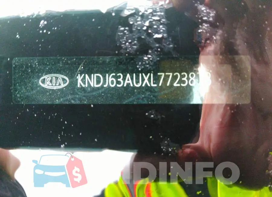 KNDJ63AUXL7723873 Photo# 9