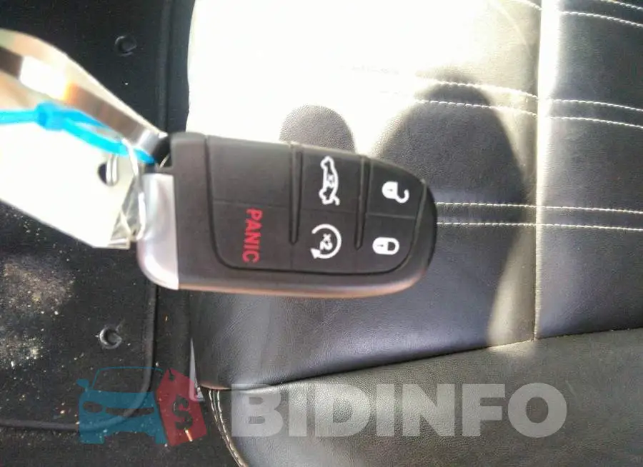 2C3CCABG9MH620209 Photo# 11