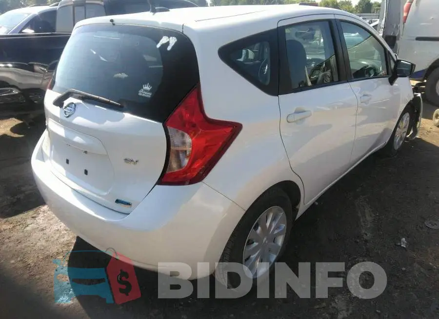 3N1CE2CP4GL392385 Photo# 4