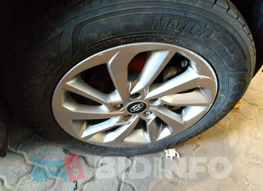 008J3CA44HU571036 Photo# 5