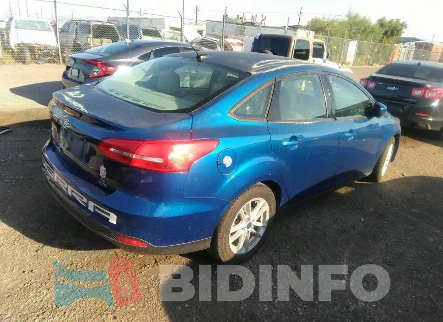 1FADP3FE7JL224227 Photo# 4