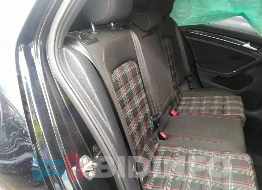 3VW4T7AU3GM030939 Photo# 8