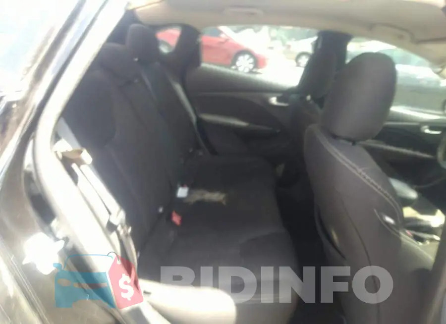 1C3CDFBA0GD652621 Photo# 8