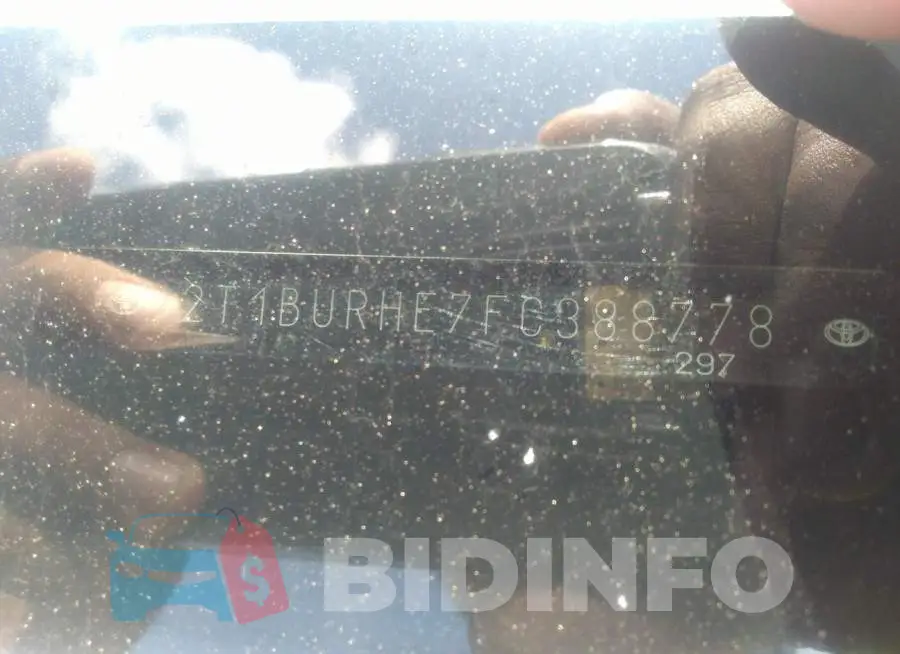 2T1BURHE7FC388778 Photo# 9