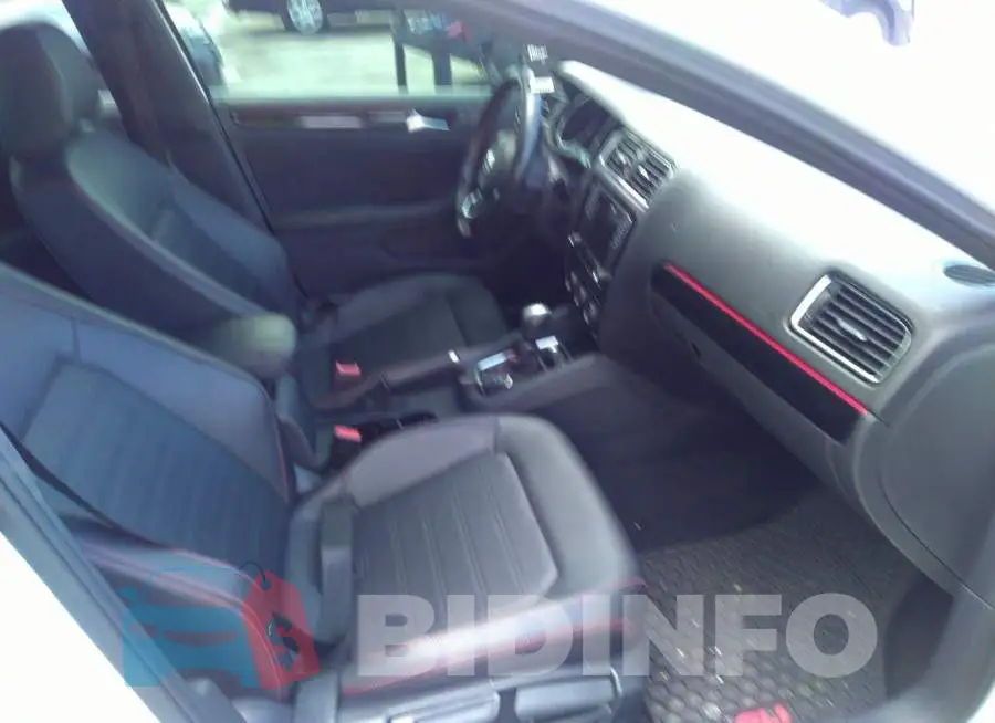 3VW4T7AJXHM325690 Photo# 5