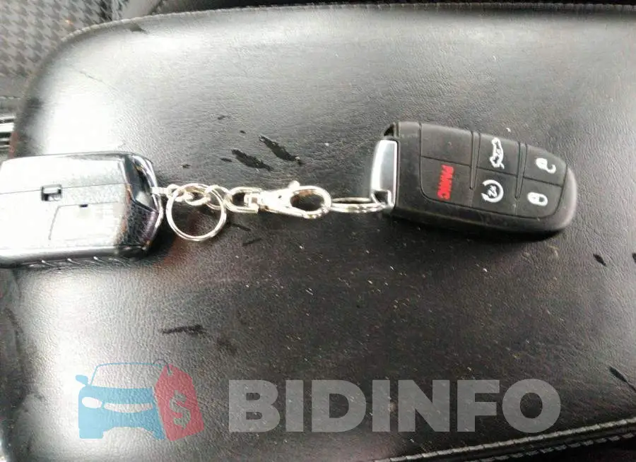 2C3CDXJG5JH297967 Photo# 11