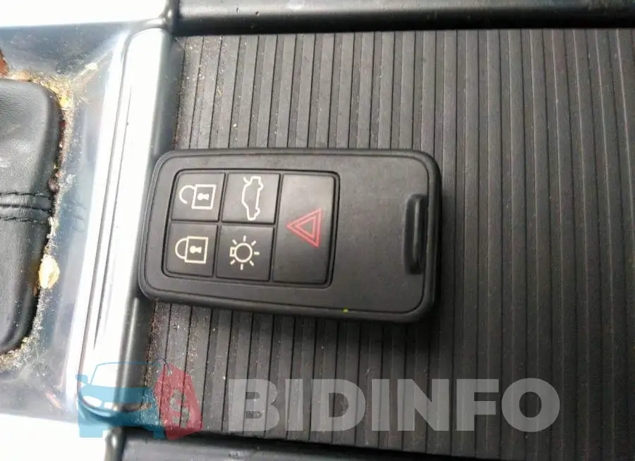 LYV612TM9GB094636 Photo# 11