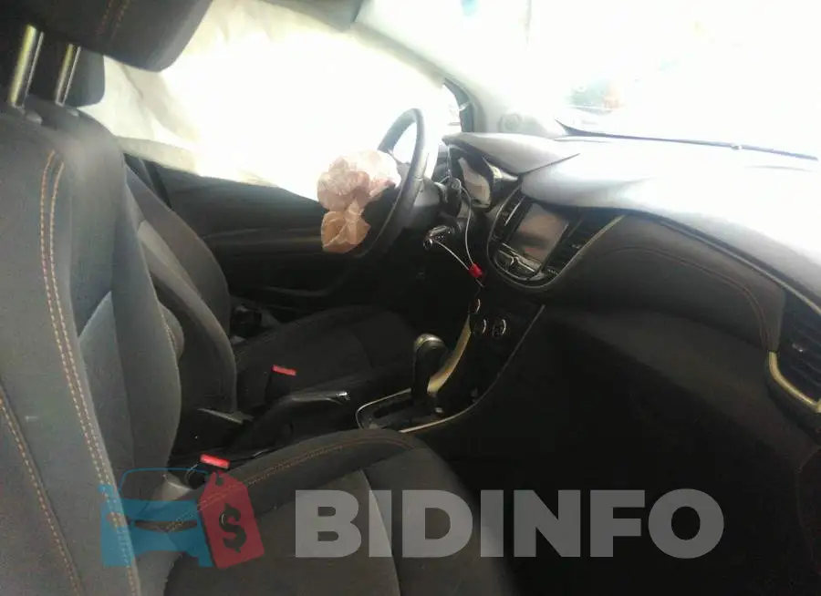 3GNCJPSB6LL255915 Photo# 5