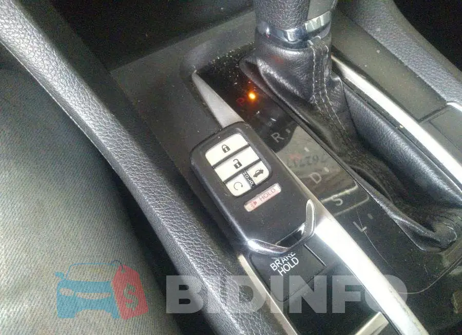19XFC2F72GE232697 Photo# 11