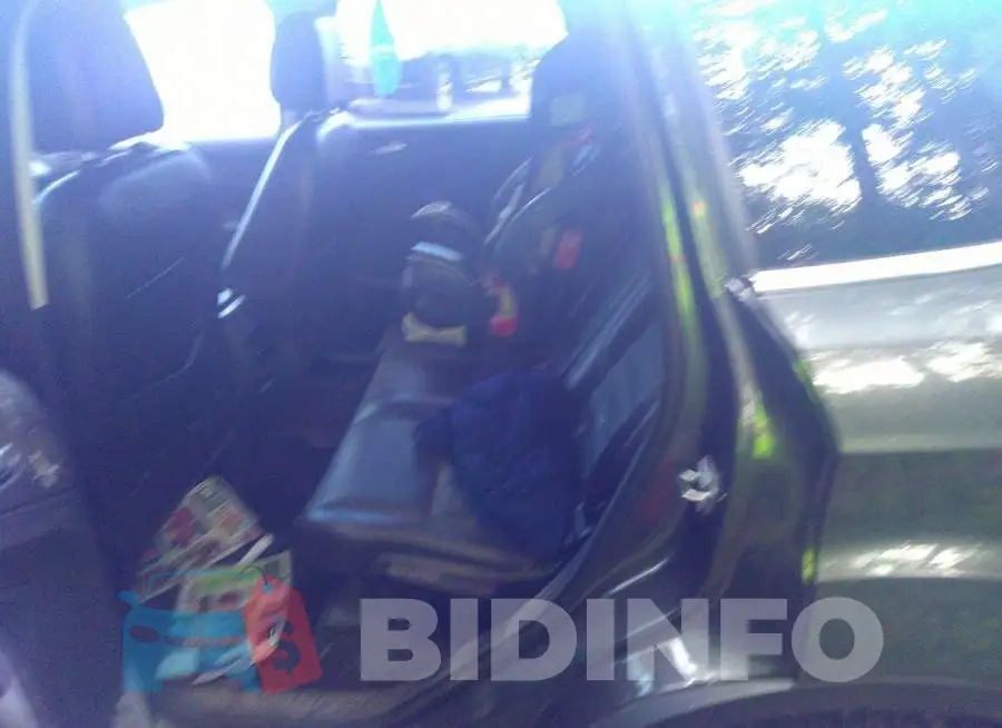 1FMCU9JD1HUD71109 Photo# 8