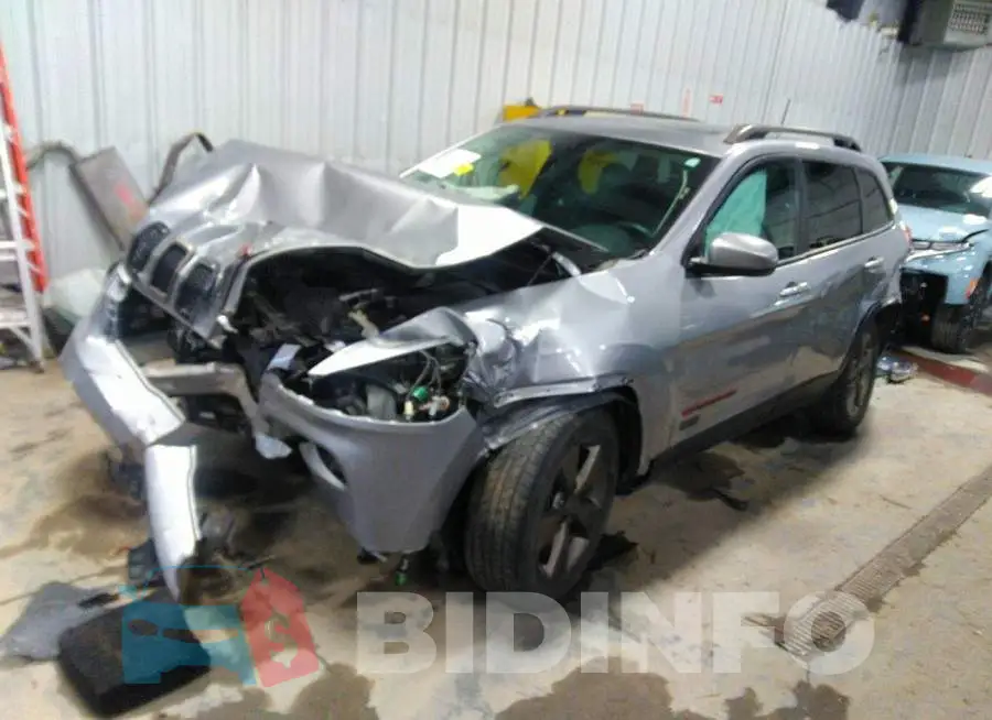 1C4PJMCS7HW552152 Photo# 2