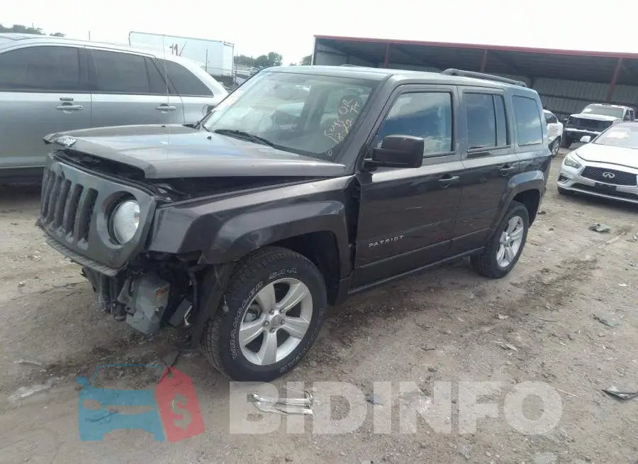 1C4NJRBB4HD112262 Photo# 2