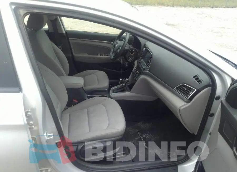 KMHD84LF9HU179818 Photo# 5