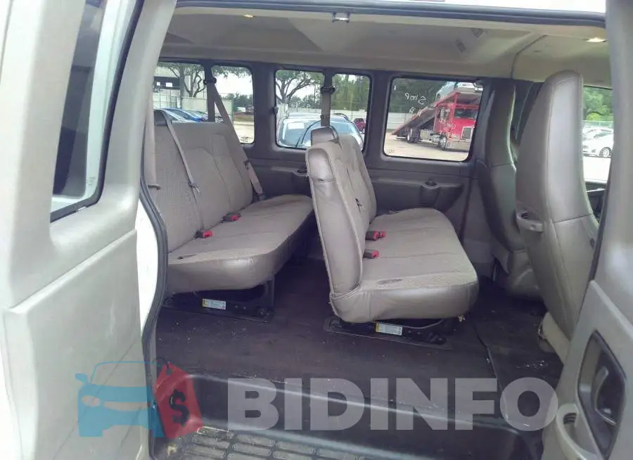 1GAZGPFG3L1170201 Photo# 8