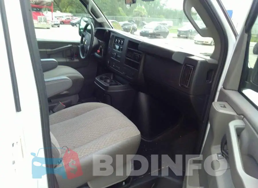 1GAZGPFG3L1170201 Photo# 5