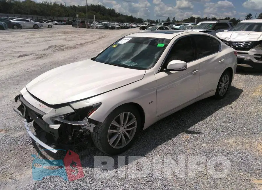 JN1EV7AP3GM300701 Photo# 2