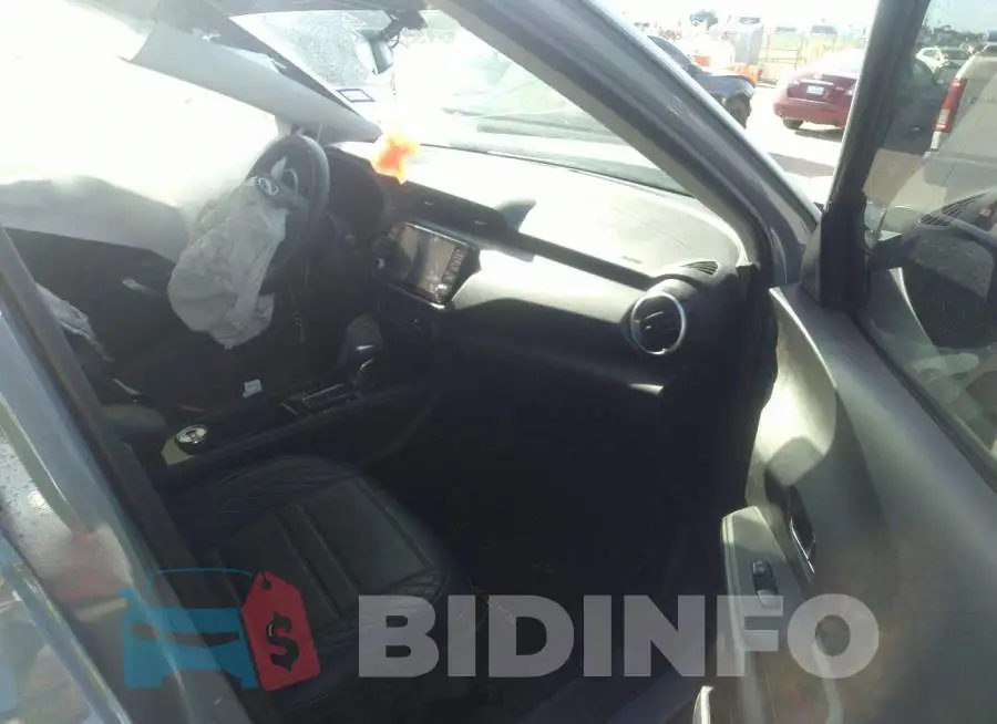 3N1CP5CV1NL483315 Photo# 5