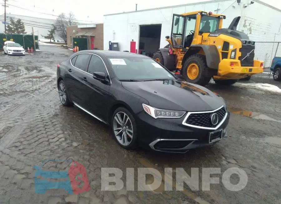 19UUB2F41KA010455 Photo# 1