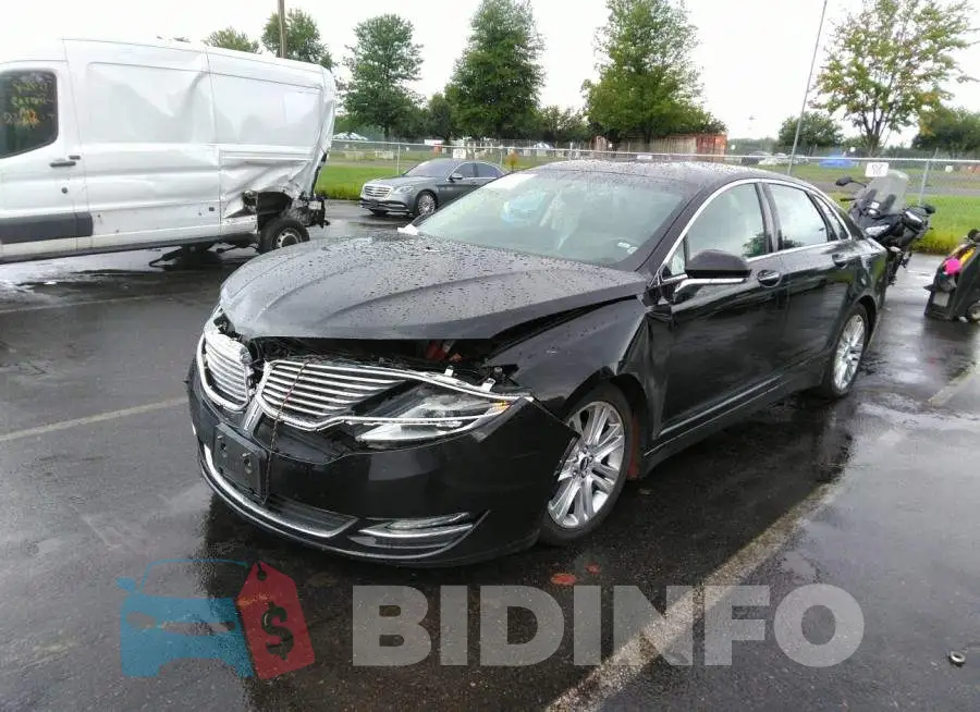 3LN6L2LU5GR628928 Photo# 2