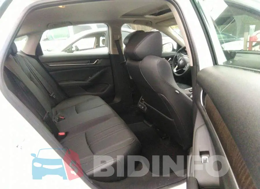 1HGCV1F58MA048144 Photo# 8